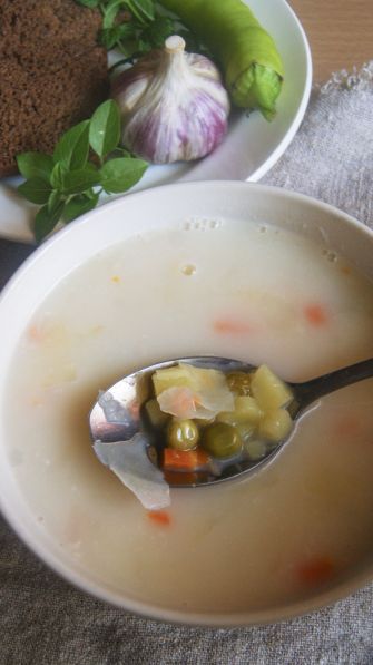 Фото: Овощной суп с сырком в мультиварке