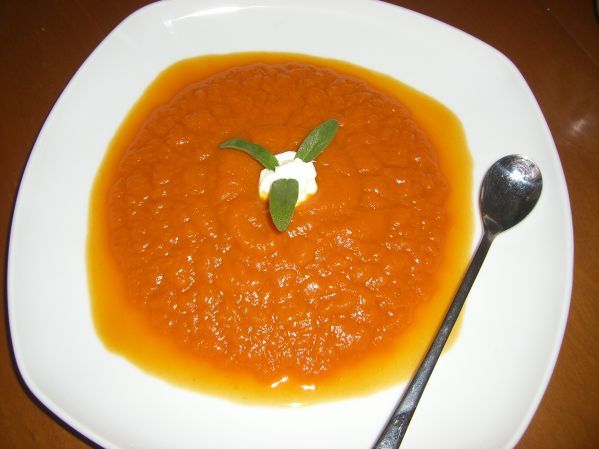 Фото: Крем-суп из тыквы с имбирем