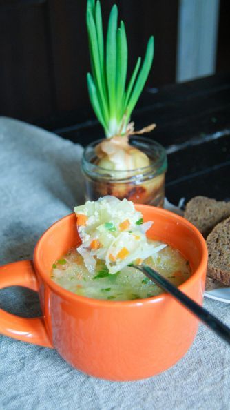 Фото: Капустный суп с пшеном