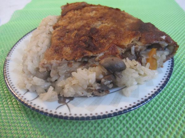 Фото: Рисовый торт с грибами