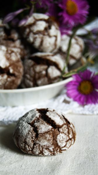 Фото: Шоколадное печенье «с трещинками»